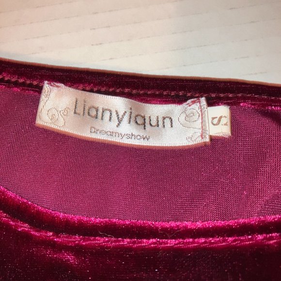 Burgundy Faux Velvet Long Sleeve Dress Womens Size S - Picture 9 of 13